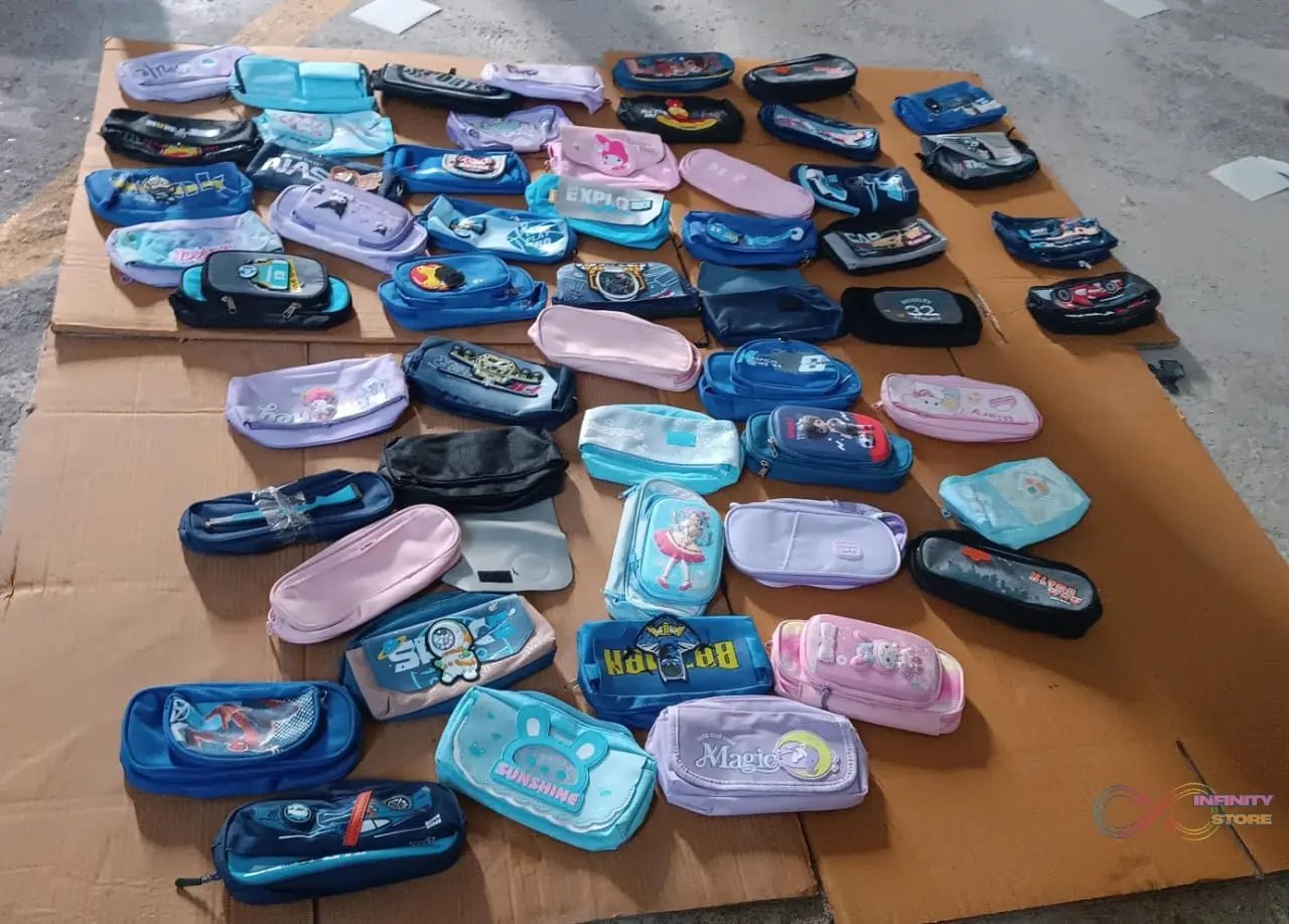 Mix Design Pouch – Stylish and Versatile Storage Bag (1pc) - infinityexculsivestore.com