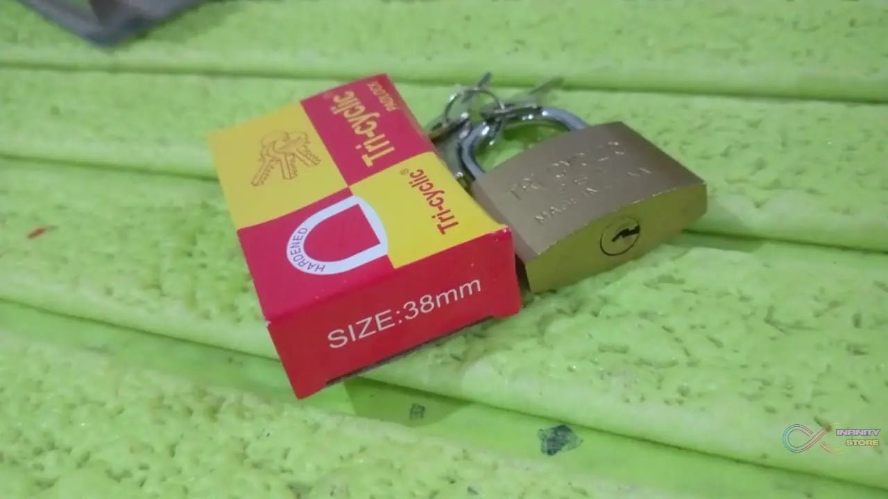 Multipurpose Solid 3 Keys door lock 38 mm / 1 Pc) - infinityexculsivestore.com