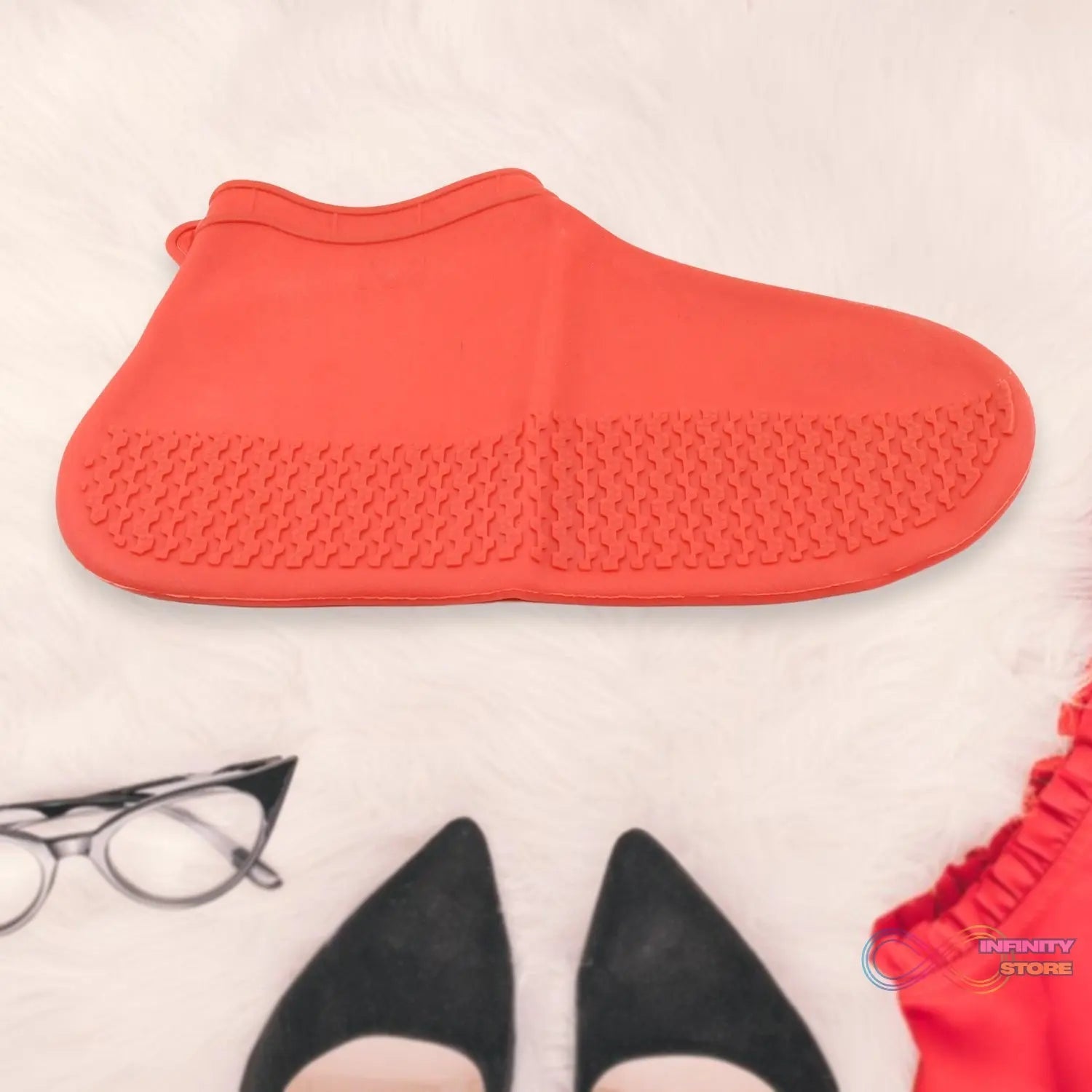 Non - Slip Silicone Rain Reusable Anti skid Waterproof Fordable Boot Shoe Cover (Medium Size / 1 Pair / Red) - infinityexculsivestore.com