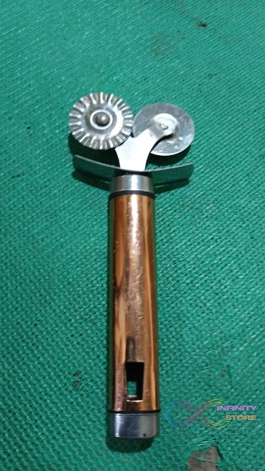 Pastry cutter wheel - Pie Crust Cutter Premium Double Cutter Wheel (1 Pc) - infinityexculsivestore.com