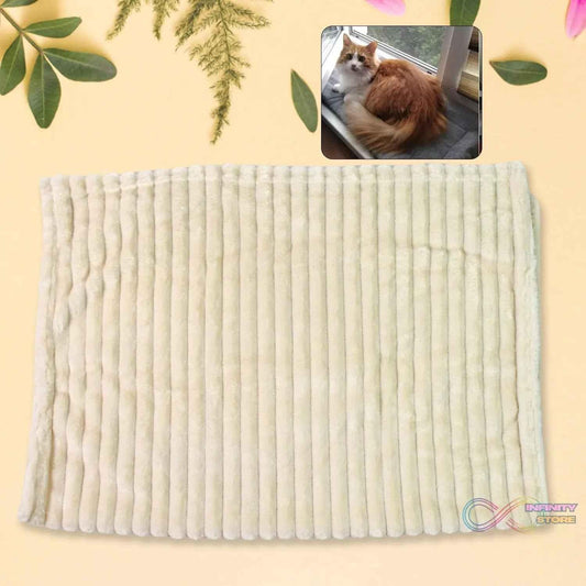 Pet Soft Cat Dog Blanket / Towel Soft Warm Sleep Mat (70×50 Cm / 1 Pc / Mix Color & Design) - infinityexculsivestore.com