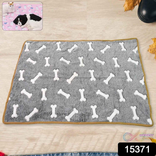 Pet Soft Cat Dog Blanket / Towel, Warm Sleep Mat (75Γ55 Cm / 1 Pc / Mix Color & Design) - infinityexculsivestore.com
