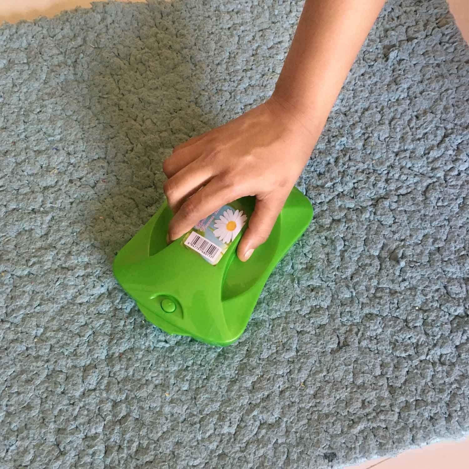 Plastic Handheld Carpet Roller Brush Cleaning with Dust Crumb Collector, Wet, and Dry Brush - infinityexculsivestore.com