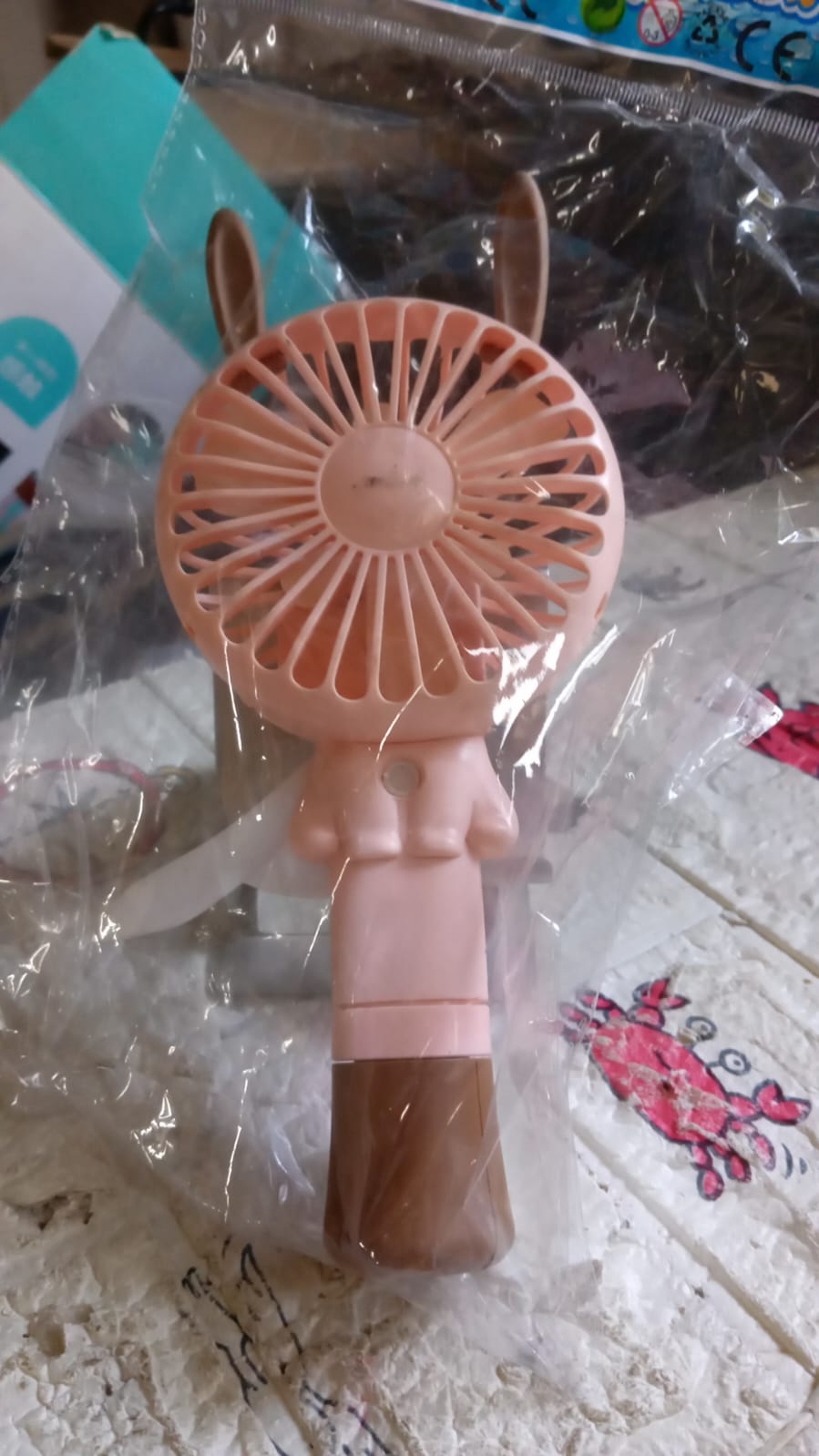 Portable Small Fan Handheld, Mini Student Handheld Dormitory Class Personal Fan Without Battery & USB Cable Operated Manual Hand Press Fan (1 Pc) - infinityexculsivestore.com