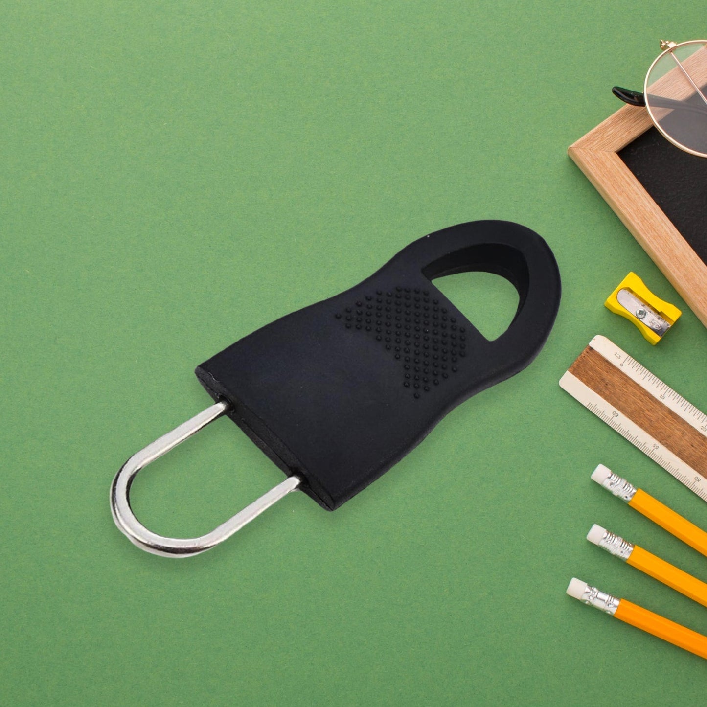 Zipper Pull Tab Zipper Tags Cord Pulls Zipper Extension Zip Fixer for Luggage Suitcase Backpack Jacket Bags Style Metal Zipper Head Zip Fixer Tags Handbag Backpack Plastic (1 Pc) - infinityexculsivestore.com