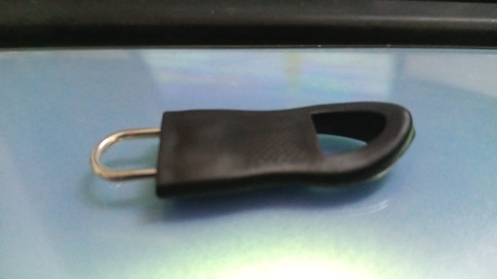 Zipper Pull Tab Zipper Tags Cord Pulls Zipper Extension Zip Fixer for Luggage Suitcase Backpack Jacket Bags Style Metal Zipper Head Zip Fixer Tags Handbag Backpack Plastic (1 Pc) - infinityexculsivestore.com