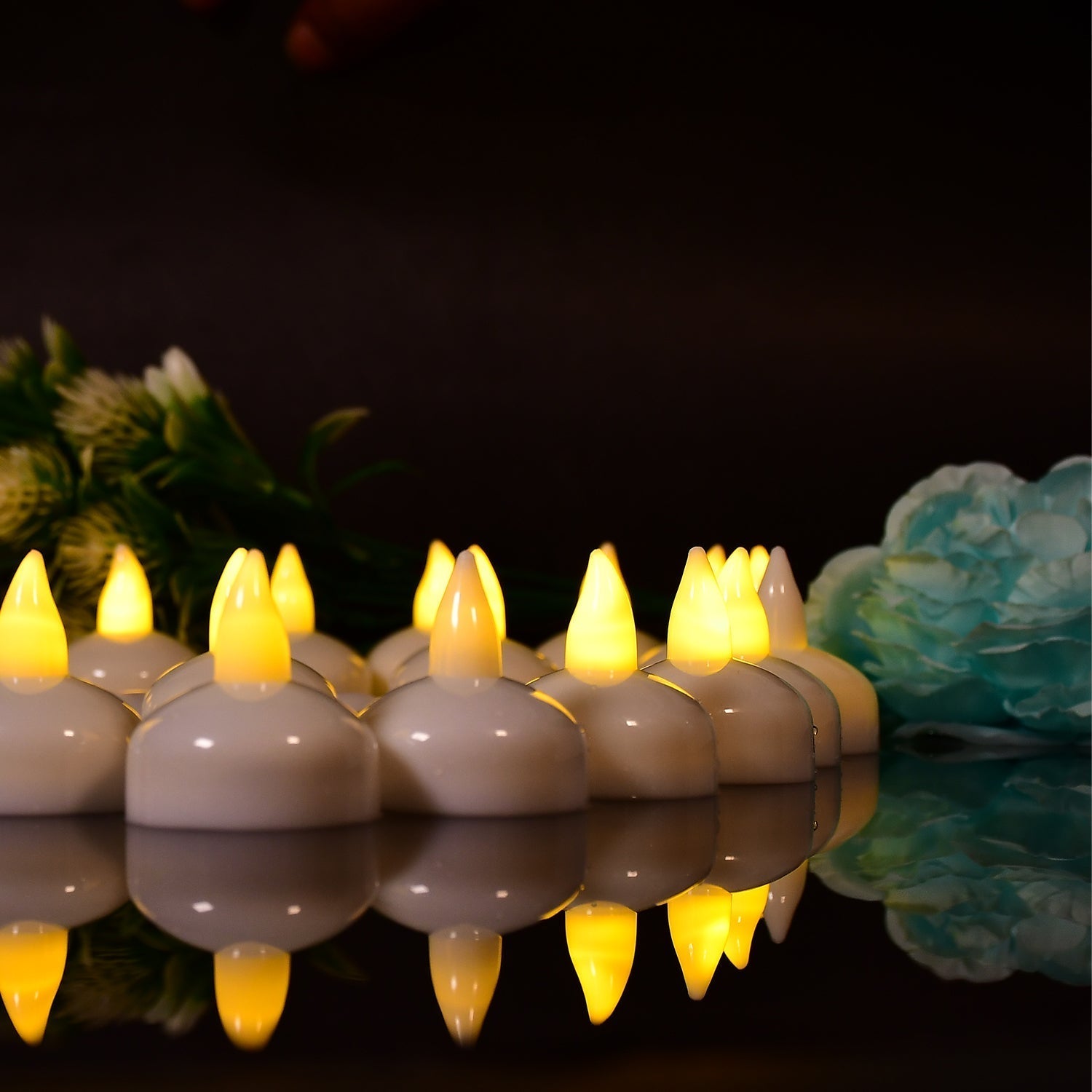 Set of 8Pcs With transparent box. Flameless Floating Candles Battery Operated Tea Lights Tealight Candle - Decorative, Wedding. - infinityexculsivestore.com