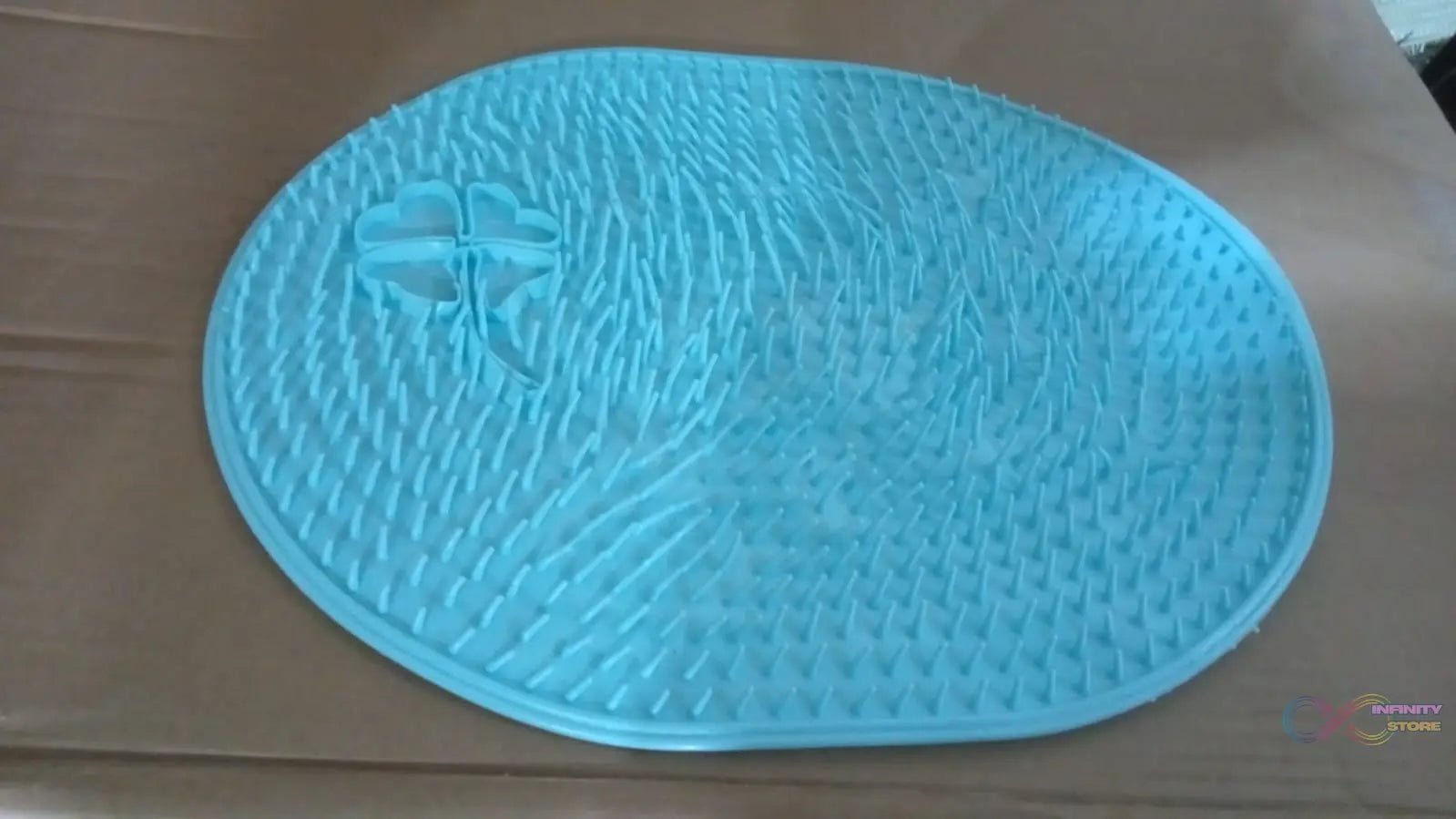 Silicone Bath Massage Cushion with Suction Cup (35×28 CM / 1 Pc) - infinityexculsivestore.com