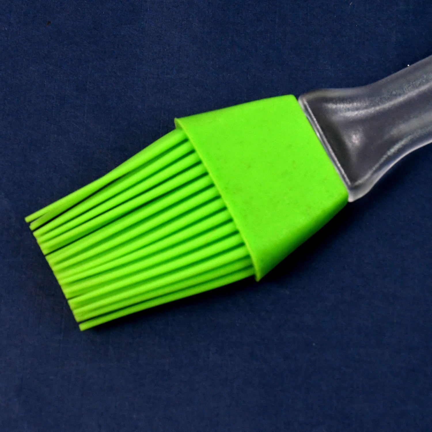 Silicone Spatula and Pastry Brush Special Brush for Kitchen Use (1 Pc / 23 Cm) - infinityexculsivestore.com