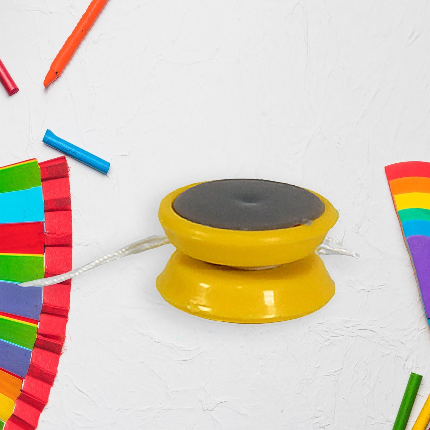 Small yoyo toy with string, rotating yoyo toy, brain exerciser for kids - infinityexculsivestore.com