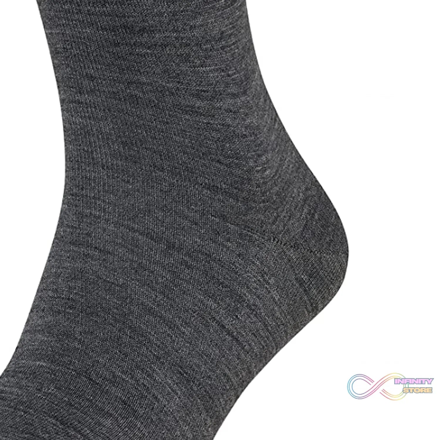 Breathable thickened socks.