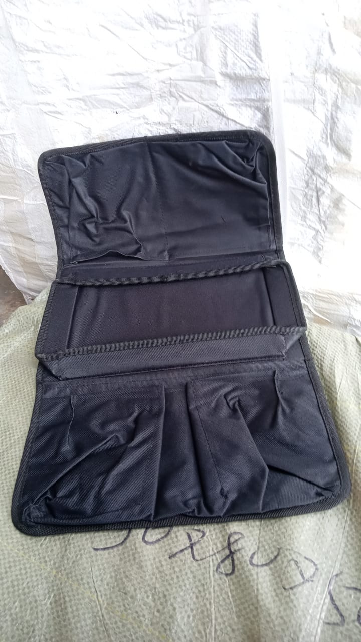 Sofa Arm Rest Hanging Storage Bag, Storage Bag for Sofa Ideal for Sorting Magazines Books (Black) - infinityexculsivestore.com
