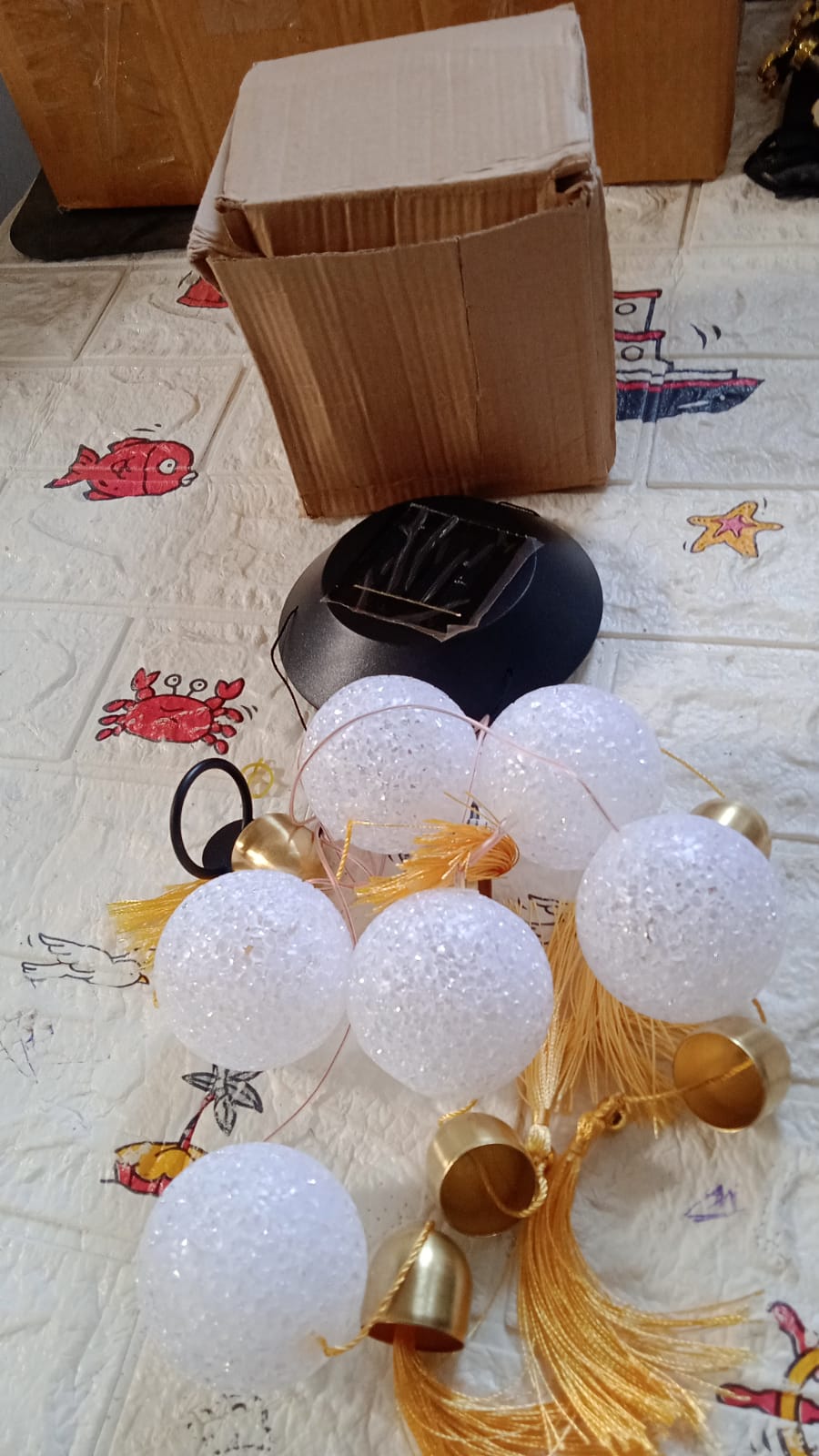 Solar Crystal Ball Wind Chime, Color Changing Solar Powered LED Hanging Wind Chime Light Mobile for Patio Yard Garden Home Outdoor Night Decor, Gifts - infinityexculsivestore.com