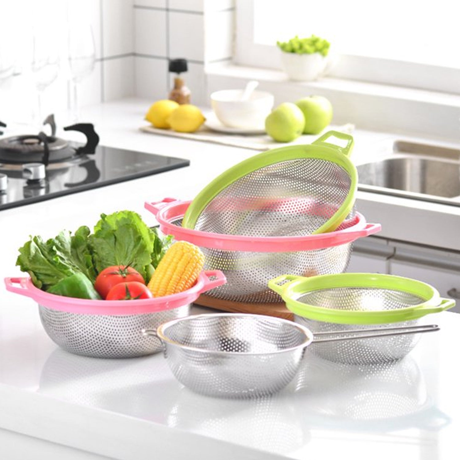 Stainless Steel Colander with Handle - Large Metal Mesh Basket Strainer (1 pc) - infinityexculsivestore.com