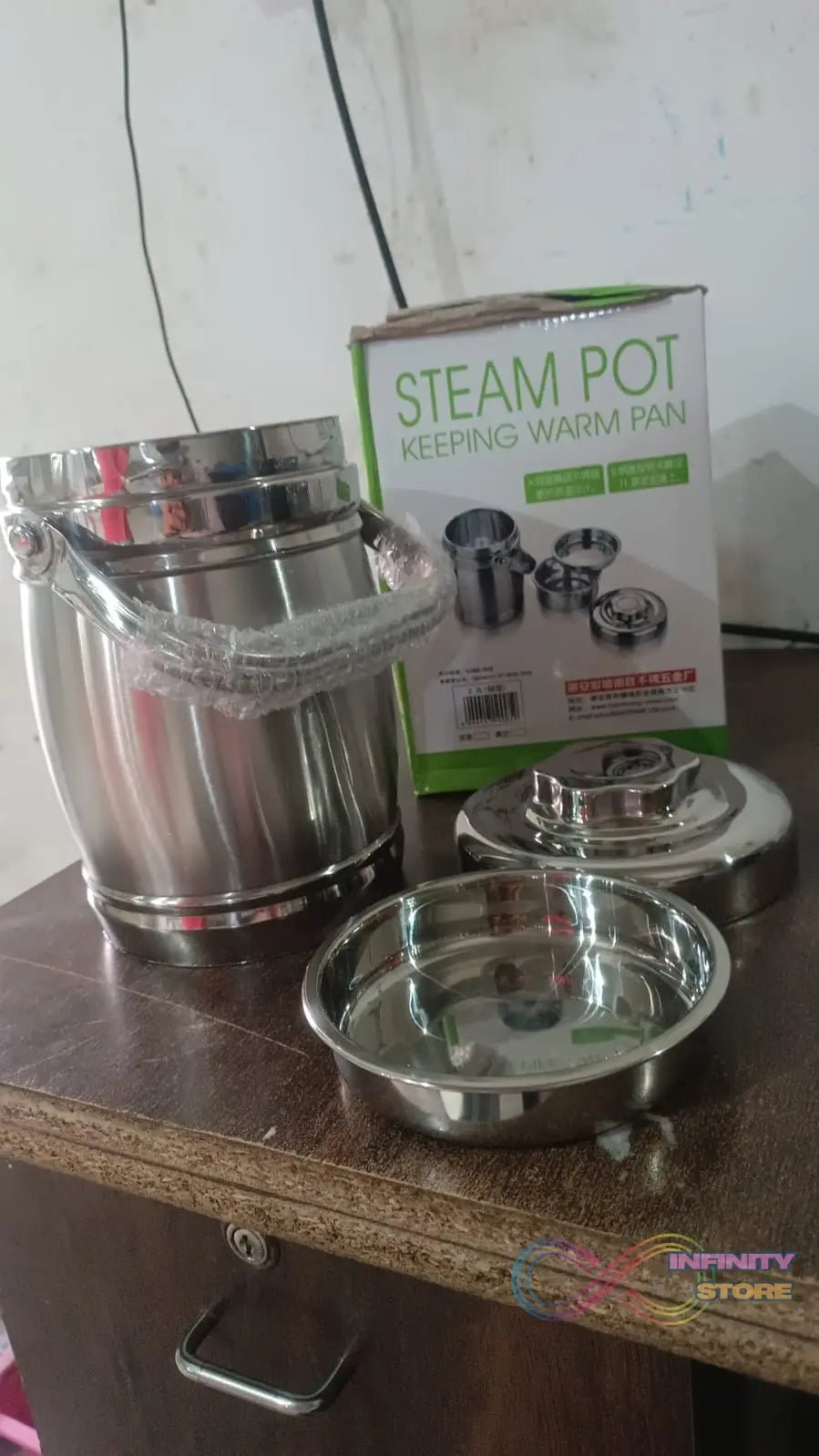 Stainless Steel Lunch Box, Insulated Lunch Box Double Vacuum‑Layer (2.2 Ltr.) - infinityexculsivestore.com