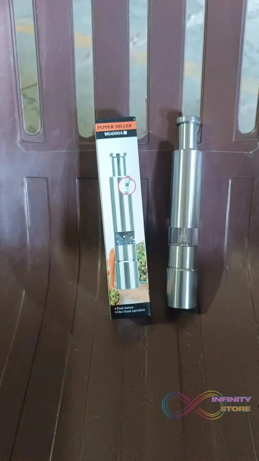 Stainless Steel Thumb Presser Salt and Pepper Grinder (1 Pc) - infinityexculsivestore.com