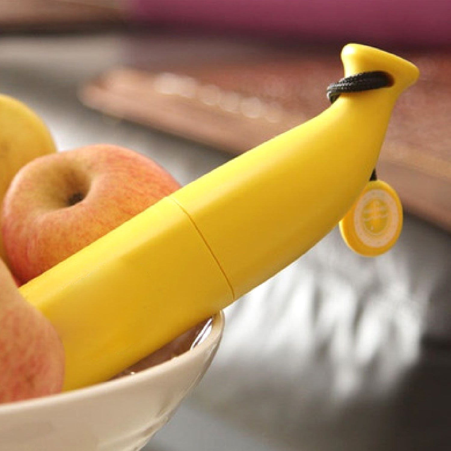 Stylish Banana Shaped Mini Foldable Umbrella - infinityexculsivestore.com
