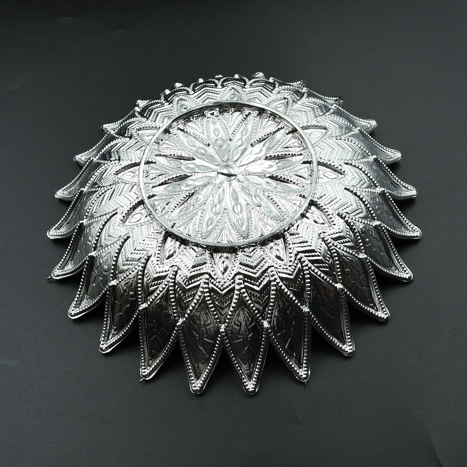 Traditional Design Serving Tray, Plastic Silver Finish Serving Tray, Multipurpose Tray, Decorative Tray, Mukhwas Serving Tray (1 Pc ) - infinityexculsivestore.com