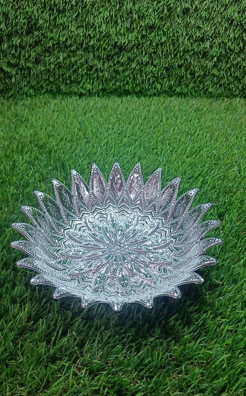 Traditional Design Serving Tray, Plastic Silver Finish Serving Tray, Multipurpose Tray, Decorative Tray, Mukhwas Serving Tray (1 Pc ) - infinityexculsivestore.com
