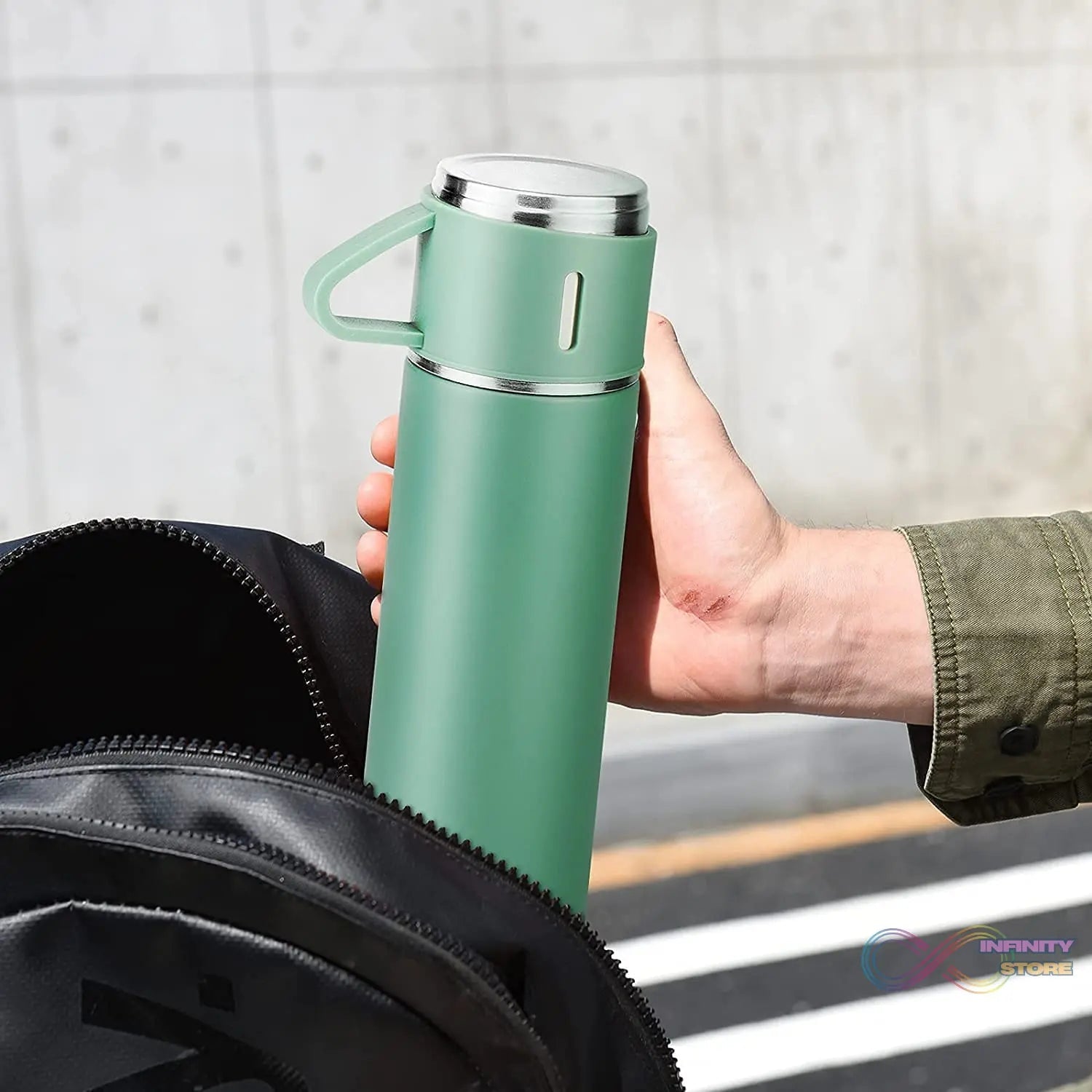 Vacuum Insulated Flask Set with 3 Cups (1 Pc / 500ml) - infinityexculsivestore.com