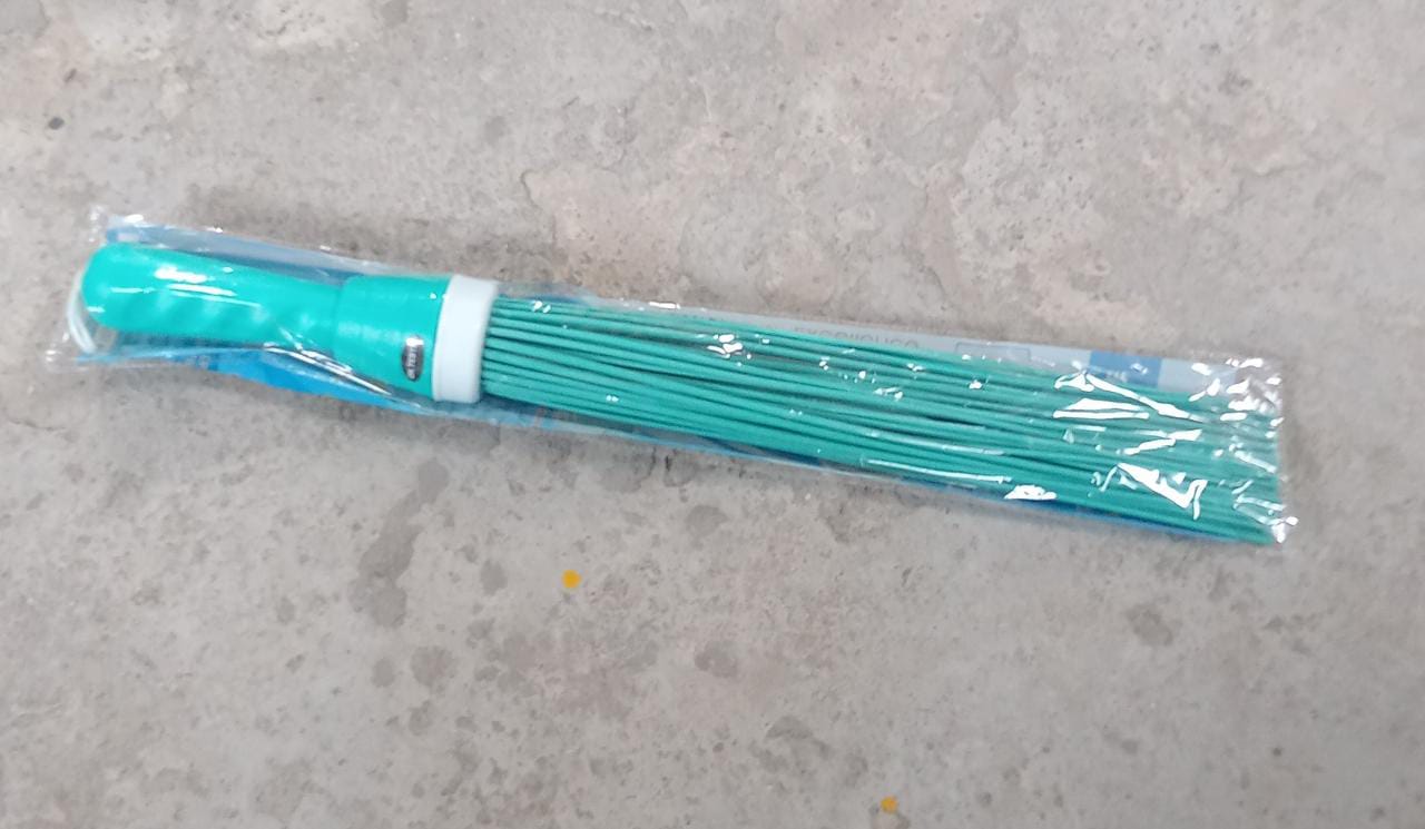 Wet & Dry Floor Cleaning Plastic Broom - infinityexculsivestore.com