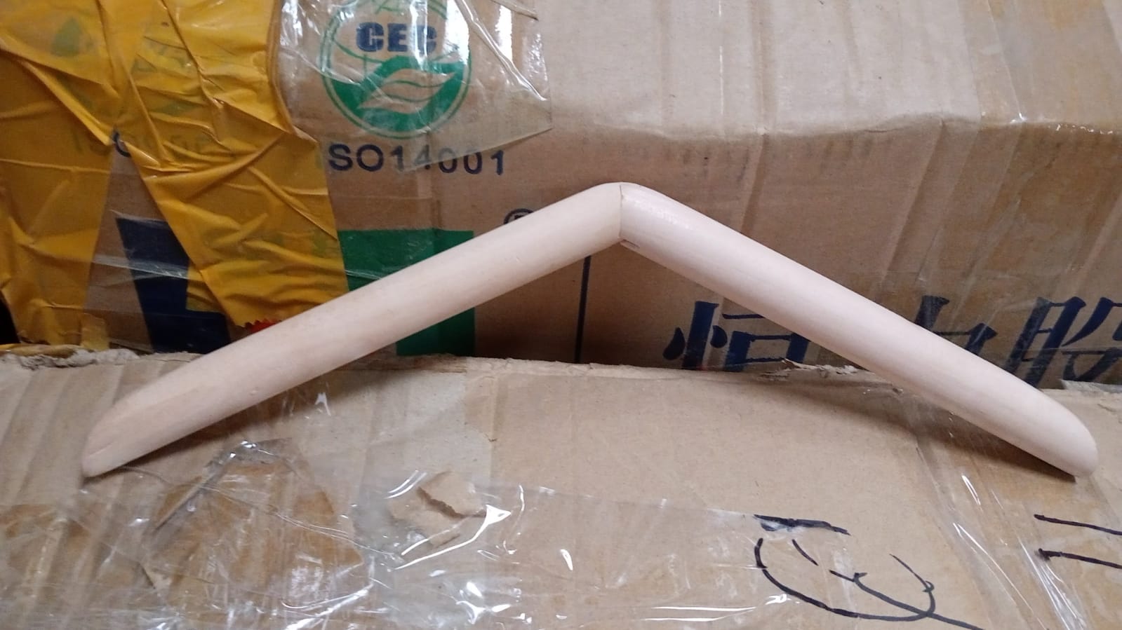 Wood Clothes Hanger, Wooden Suit Hangers, Coat Hangers, - infinityexculsivestore.com