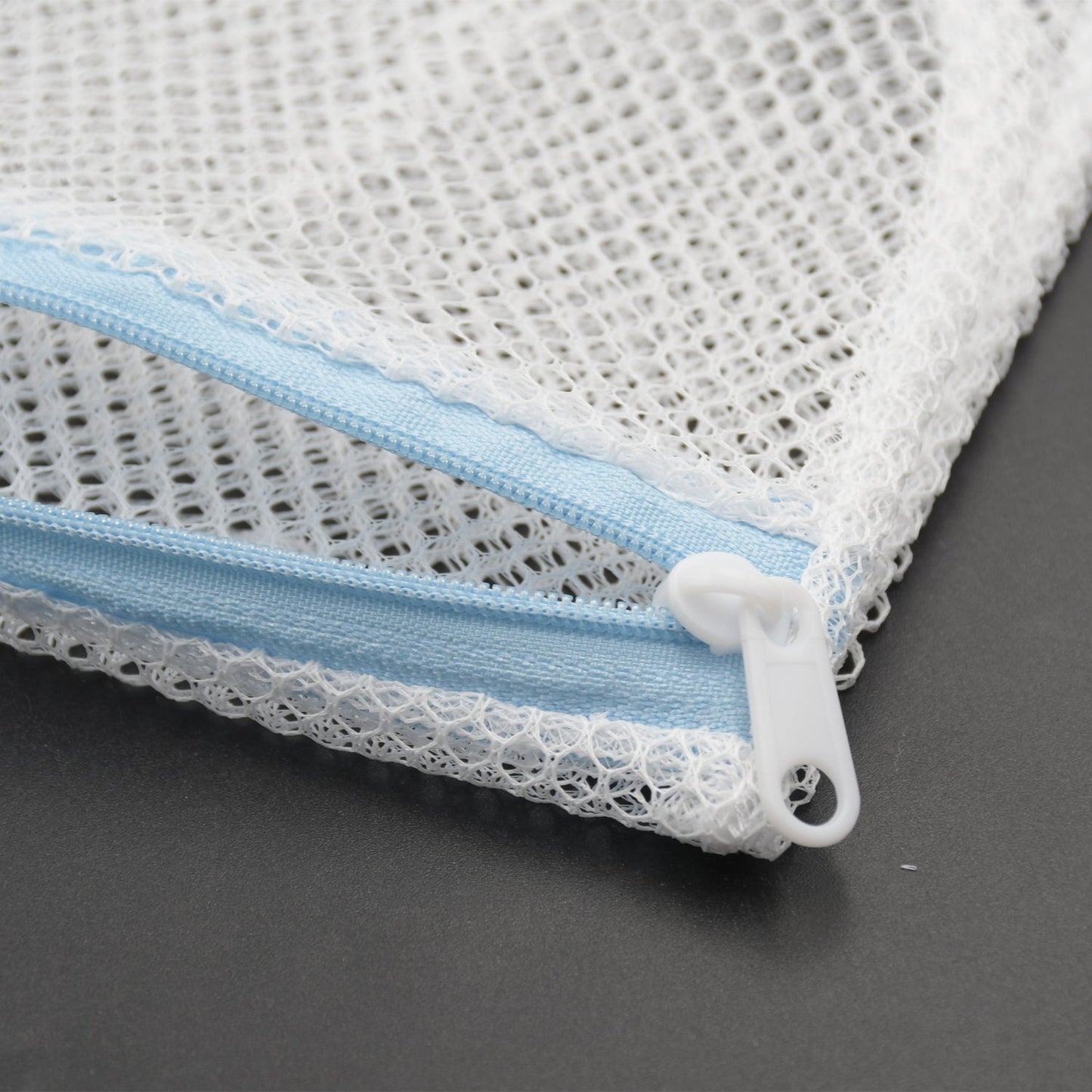 Large Mesh Laundry Bags for Delicate with Premium Zipper, Travel Storage Organize Bag, Clothing Washing Bags for Laundry, Blouse, Bra, Hosiery, Stocking, Underwear, Lingerie (1 Pc) - infinityexculsivestore.com