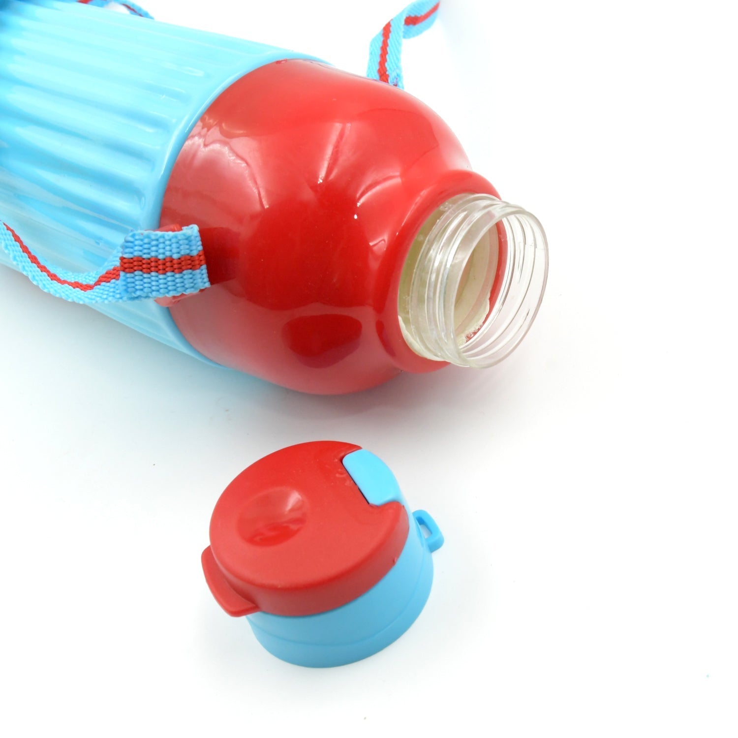Plastic Sports Insulated Water Bottle with Dori Easy to Carry High Quality Water Bottle, BPA - Free & Leak - Proof! for Kids' School, For Fridge, Office, Sports, School, Gym, Yoga (1 Pc / 500ML) - infinityexculsivestore.com