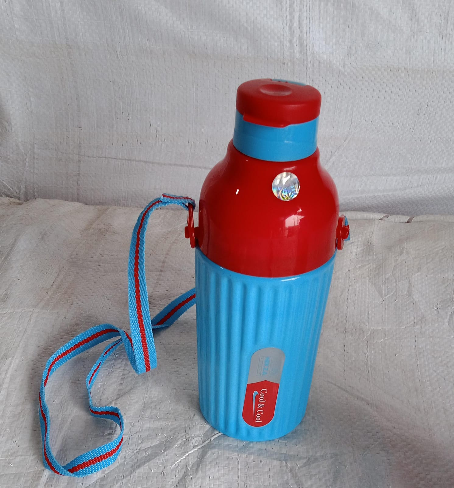 Plastic Sports Insulated Water Bottle with Dori Easy to Carry High Quality Water Bottle, BPA - Free & Leak - Proof! for Kids' School, For Fridge, Office, Sports, School, Gym, Yoga (1 Pc / 500ML) - infinityexculsivestore.com