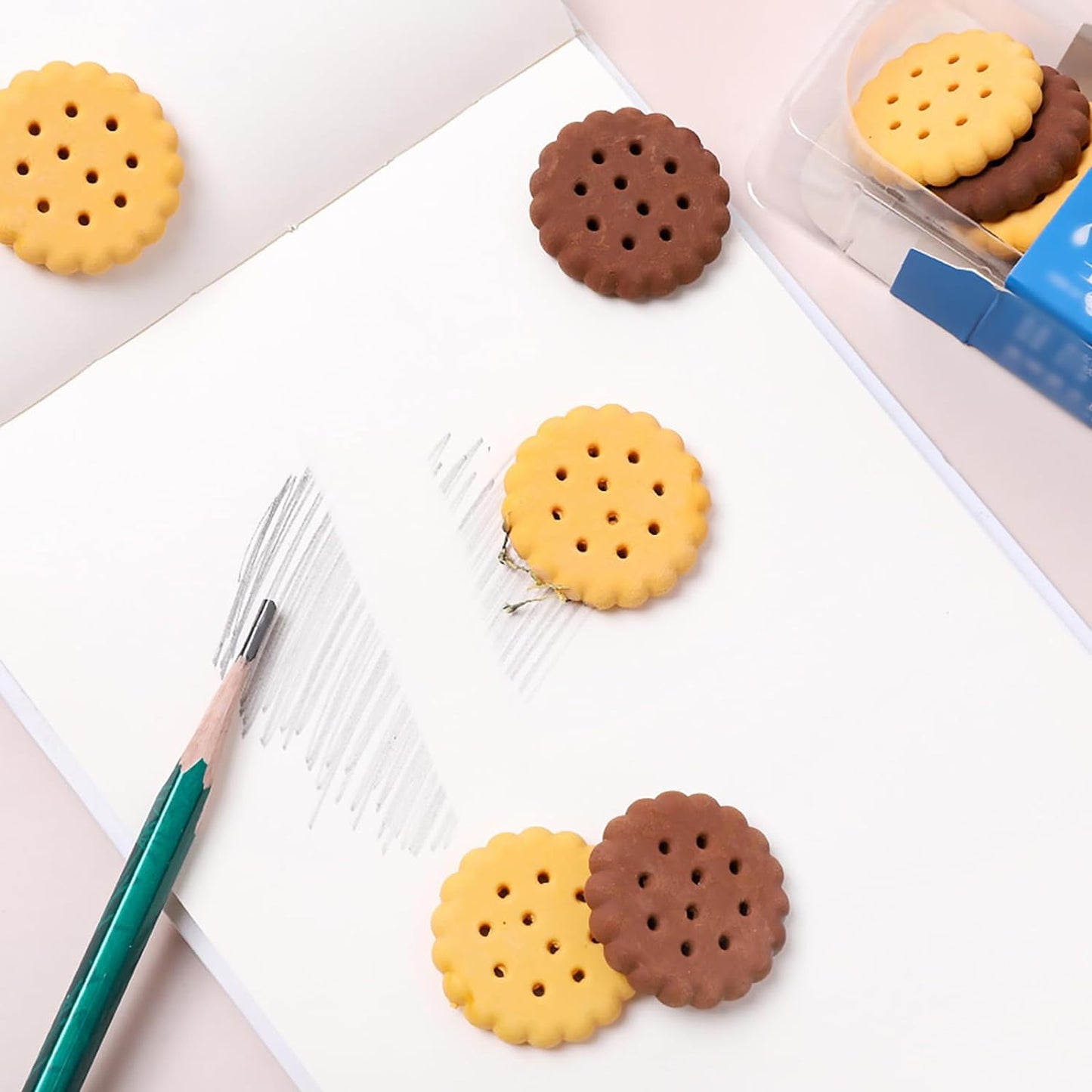 Pack of 6 Erasers Erasers Stationery School Rubber Schools Sketches Office Sign Kid Party Favour Gift Toy Gift Creative Christmas Birthday Gift in Shape Biscuits (6 Pcs Set) - infinityexculsivestore.com
