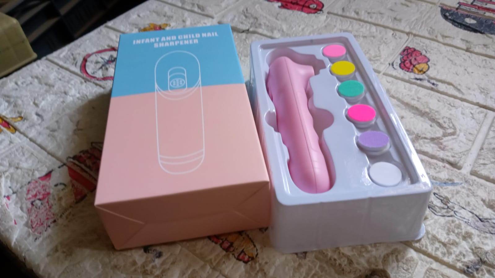 6 in1 Electric Manicure Nail Sharpener for Babies and Children Baby Nail Cutter Manicure with 6 Grinding Heads, Electric Baby Nail File Electric Nail Clipper Toddler Nail Scissors Dropshipping - infinityexculsivestore.com