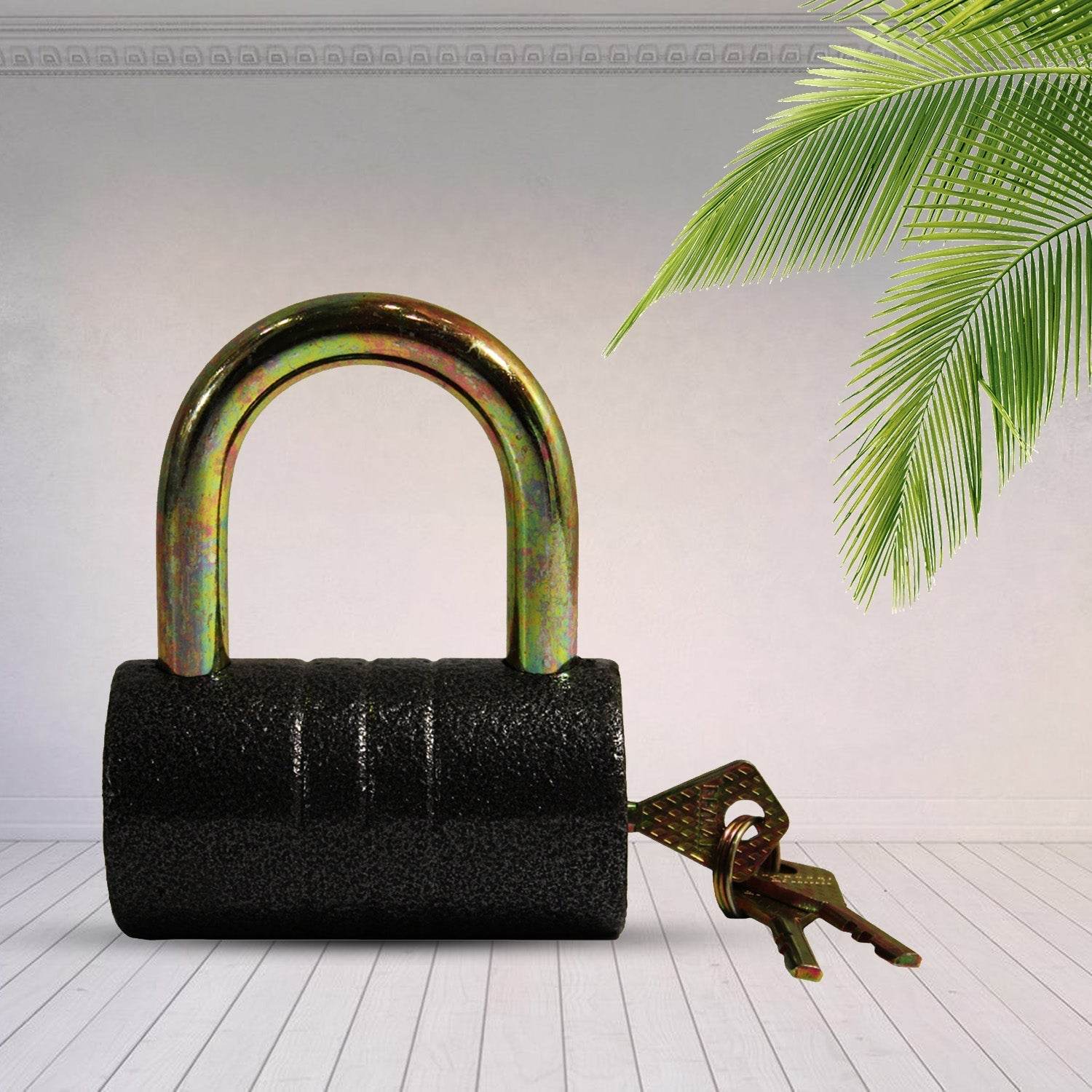 Iron Pad lock, Brass Core and Thickened Spray Black Iron Door Lock With 5 pc Keys for Home Dormitory, Waterproof Antirust Anti-theft Padlocks Outdoor Gate Shed Locks Warehouse Big Iron Door Drawer Lock (82 mm ) - infinityexculsivestore.com