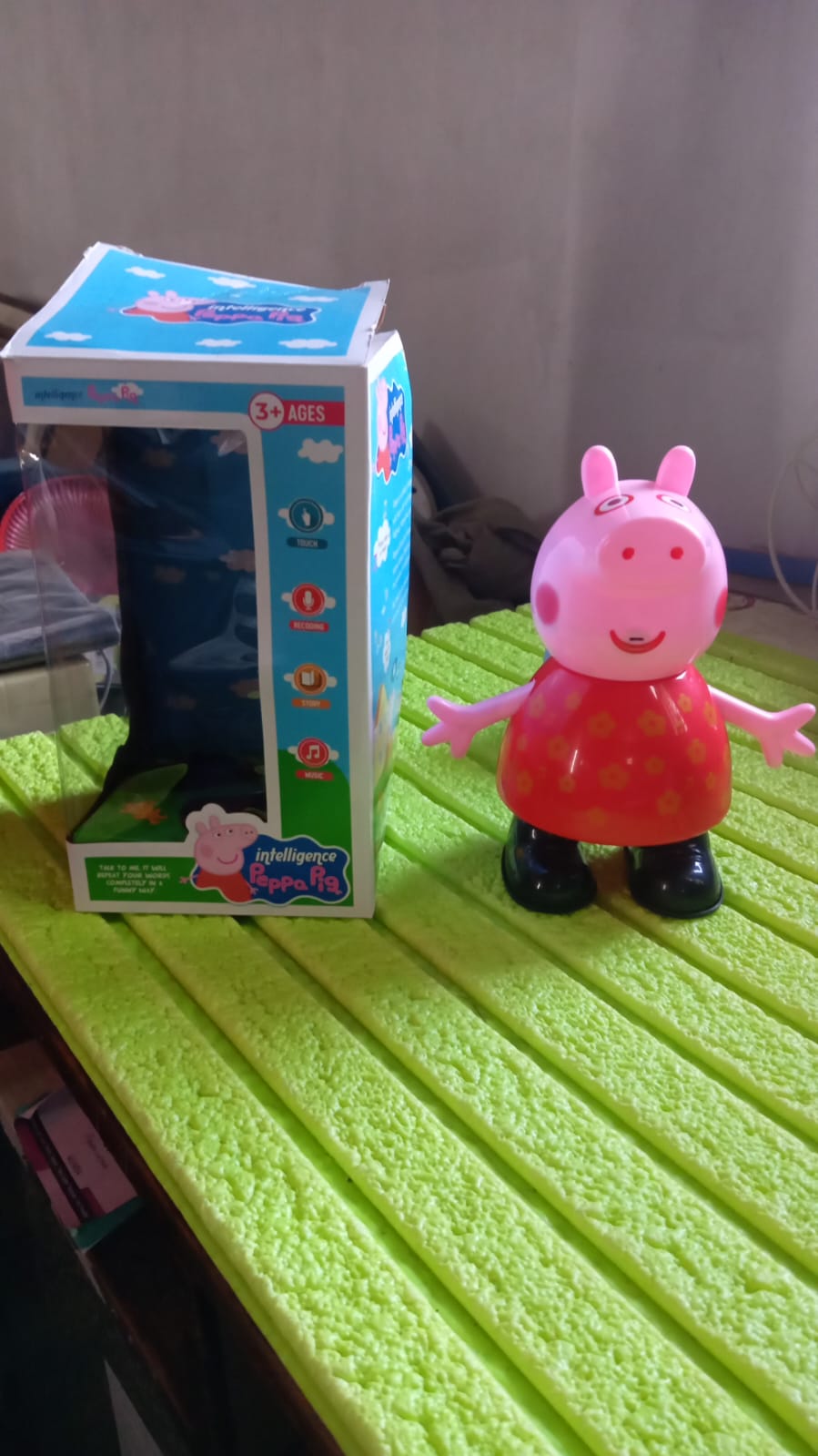 Pig Children Play toy, Pretend Play Toy Fun Gift for Kids, Movable Hands, Legs Pig Pretend Play Toy Set for Kids Children with Soft Rubber Material (1 Pc / Battery Not included) - infinityexculsivestore.com