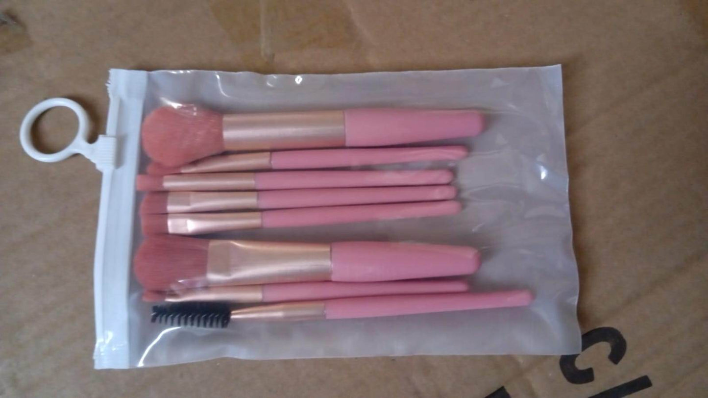 8 PCS Mini Makeup Brush Set with Case, Portable Foundation Brush Kit Travel, Premium Synthetic Bristles Cosmetic Brush Set for Powder Blending Blush Eyeshadow Lipstick (Mix Color 8 Pcs Set) - infinityexculsivestore.com