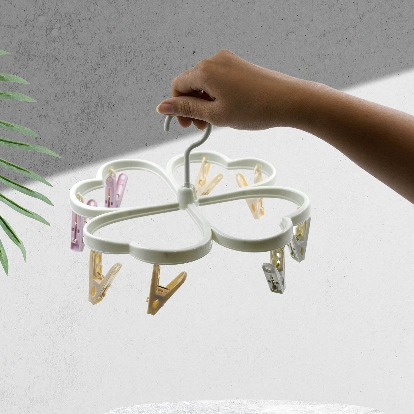 Heart Shape Clothe spin Rack Laundry Drying Rack, Clothes Hangers with 8 Clips, Clip Hanger Drip Hanger for Drying Underwear, Baby Clothes, Socks, Bras, Towel, Cloth Diapers, Gloves - infinityexculsivestore.com