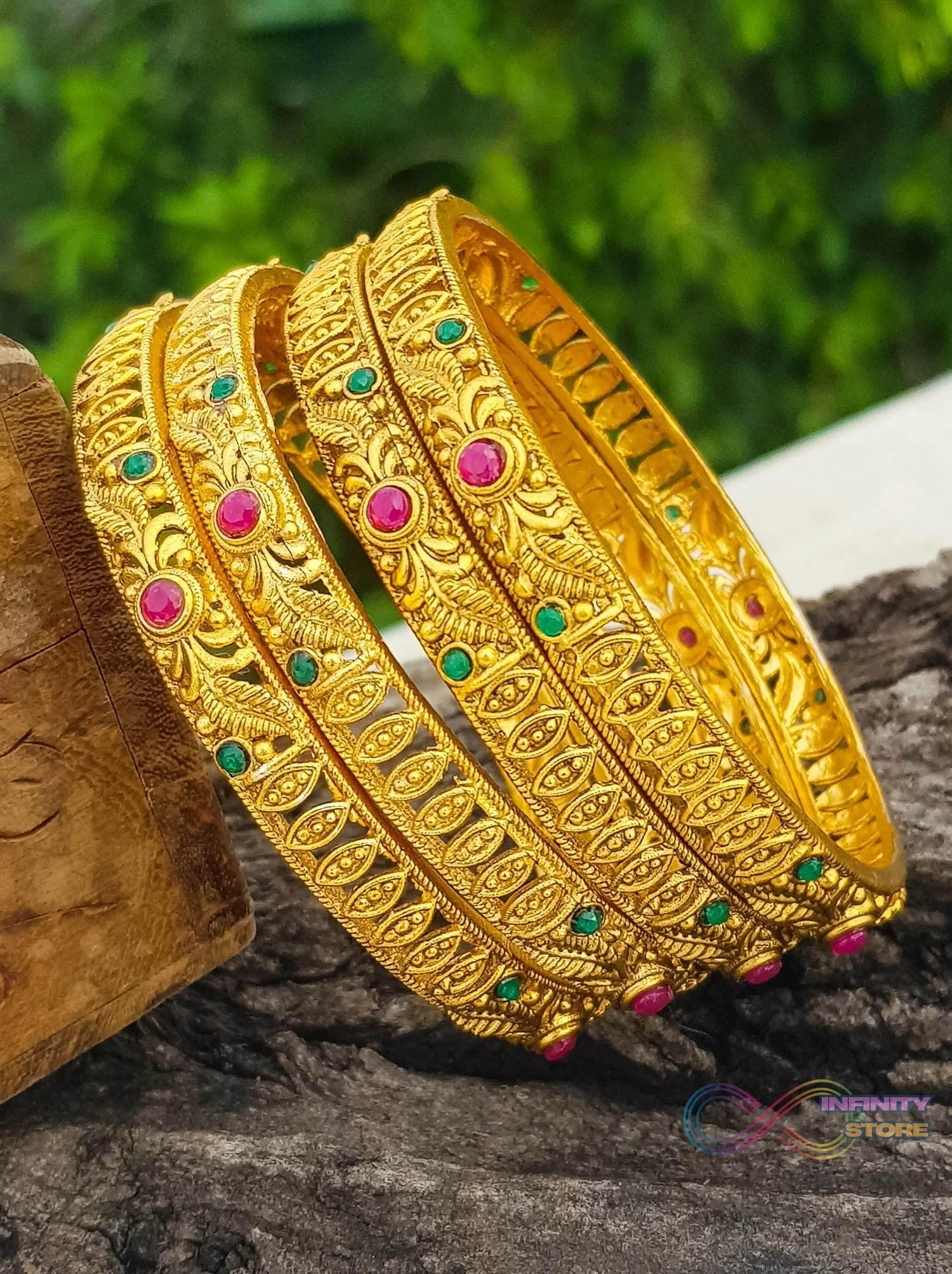 Bangles - infinityexculsivestore.com