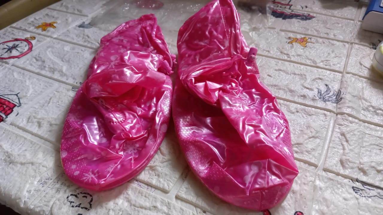 4541 Plastic Shoes Cover Reusable Anti-Slip Boots Zippered Overshoes Covers Pink, Transparent Waterproof Snow Rain Boots for Kids/Adult Shoes, for Rainy Season (XL Size1 Pairs) - infinityexculsivestore.com