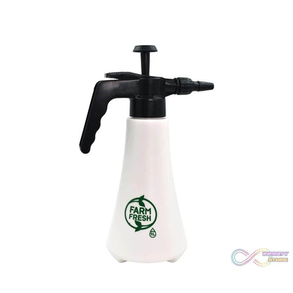 1 litre Garden Sprayer used in all kinds of garden and park for sprinkling and showering purposes. - infinityexculsivestore.com