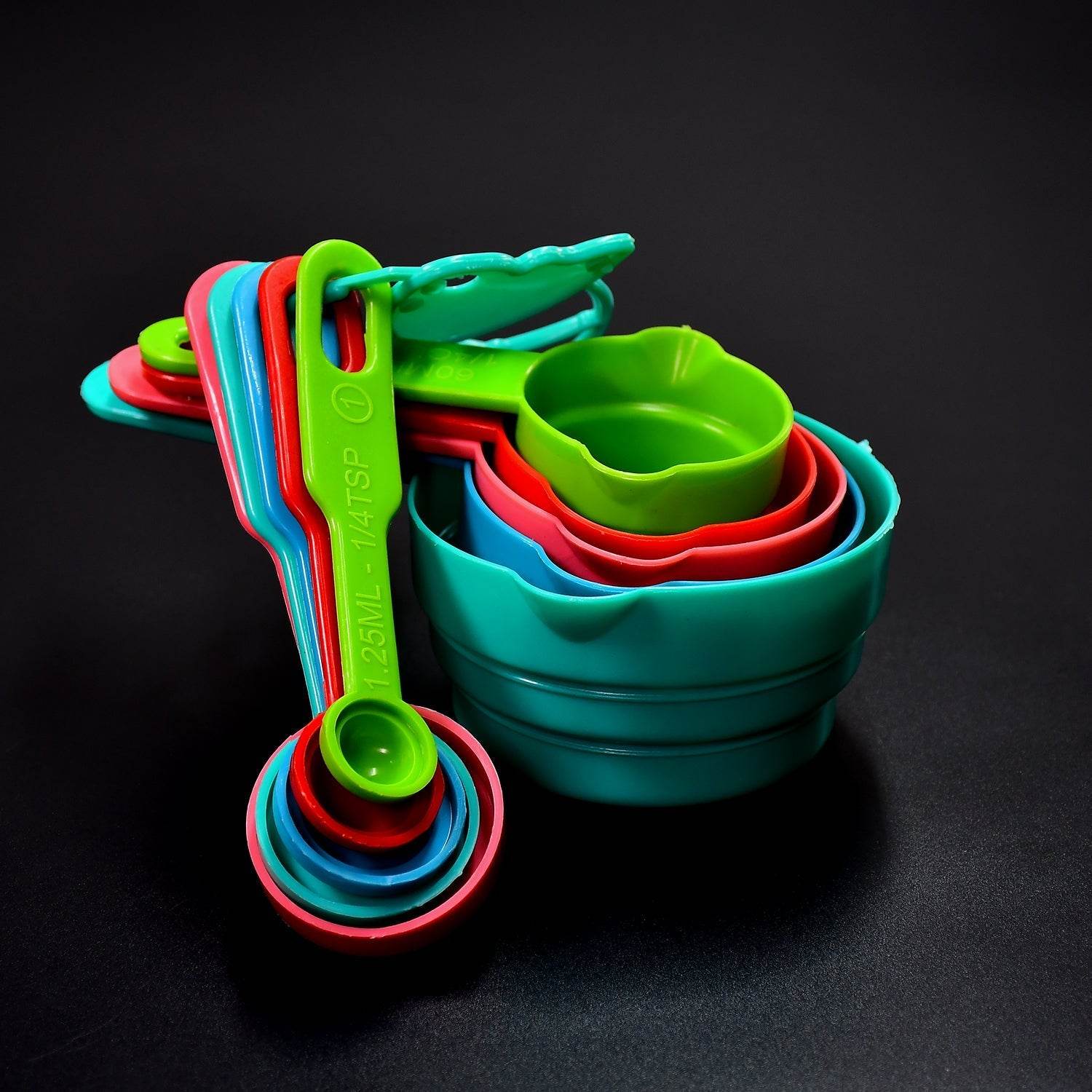 10Pcs Plastic Measuring Spoons and Cups Set for Home Kitchen Cooking. - infinityexculsivestore.com