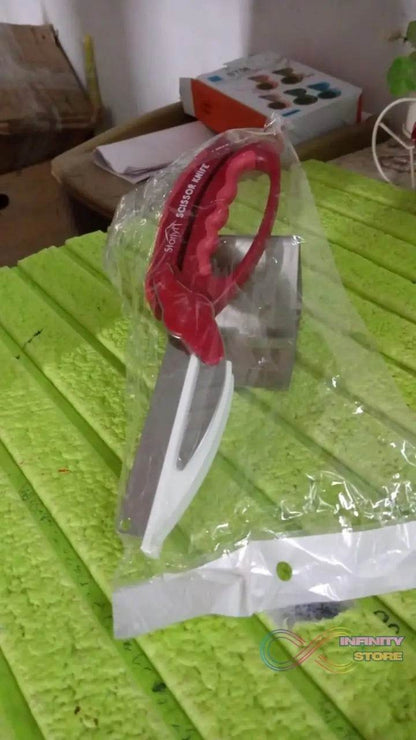 2 in 1 Kitchen Knife Scissor with Spring Locking Hinge and Chopping Board (1 Pc) - infinityexculsivestore.com