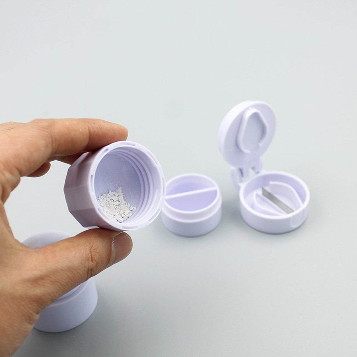 4-in-1 Medicine Cutter, Crusher, Storage Box for Pills - infinityexculsivestore.com