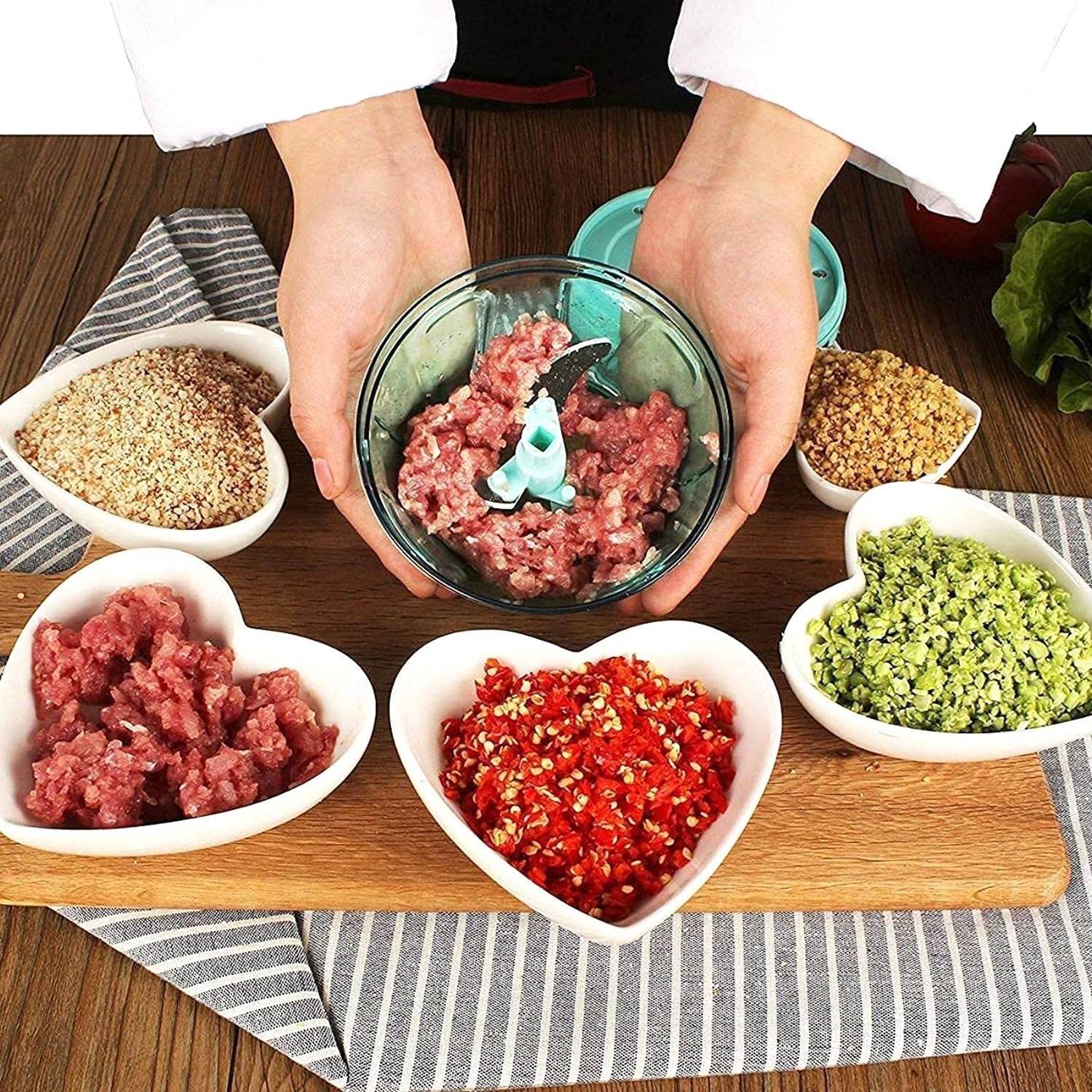 6 BLADE 2IN1 MANUAL FOOD CHOPPER, COMPACT & POWERFUL HAND HELD VEGETABLE CHOPPER (1000Ml) - infinityexculsivestore.com