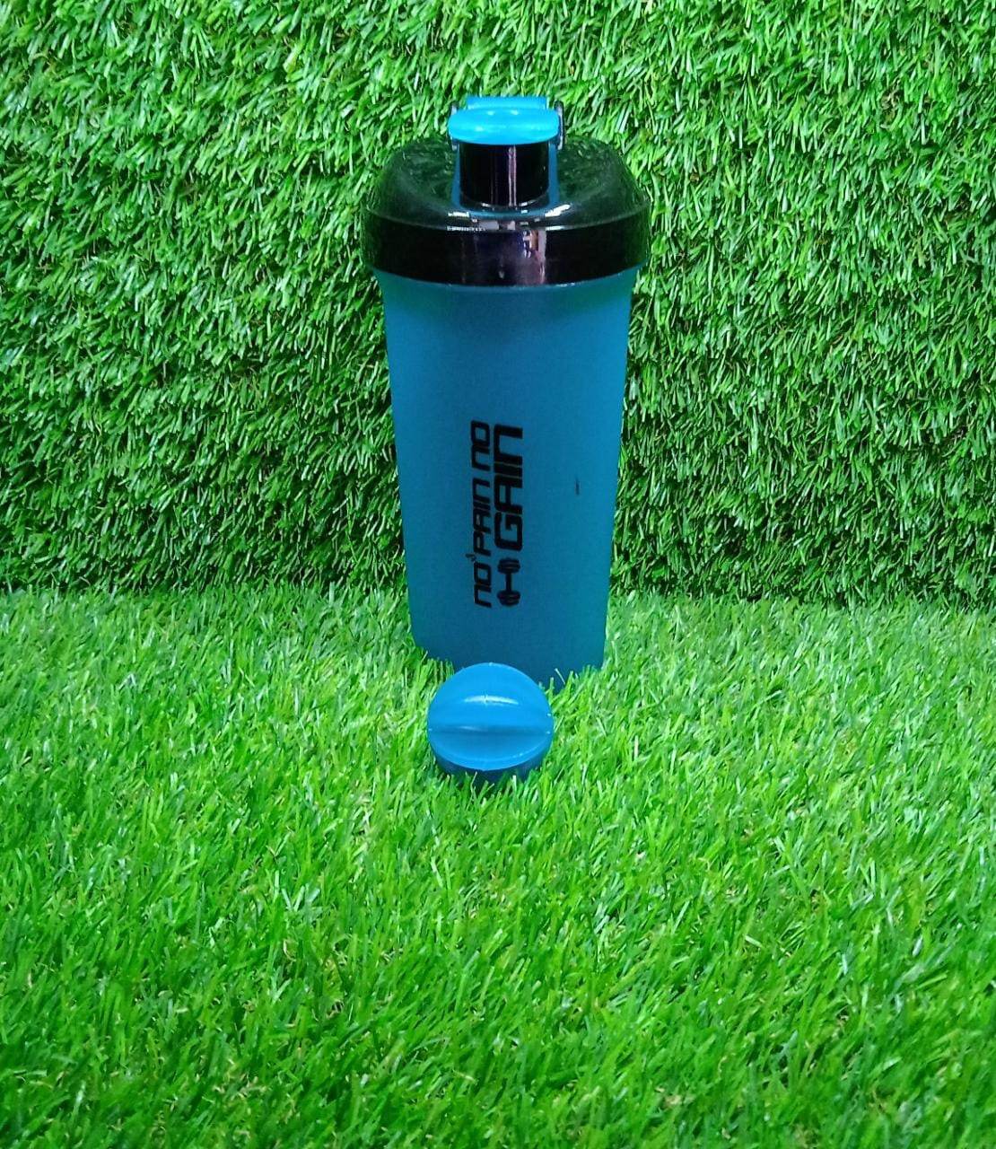 700ml Protein Shaker Bottle with Powder Storage 3-Compartment Gym Shake - infinityexculsivestore.com