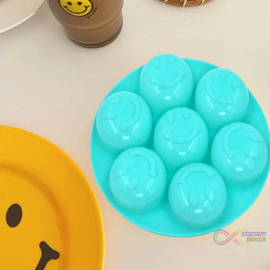 7cavity smiley shape chocolate mold tray cake baking mold Flexible silicone chocolate making tool - infinityexculsivestore.com
