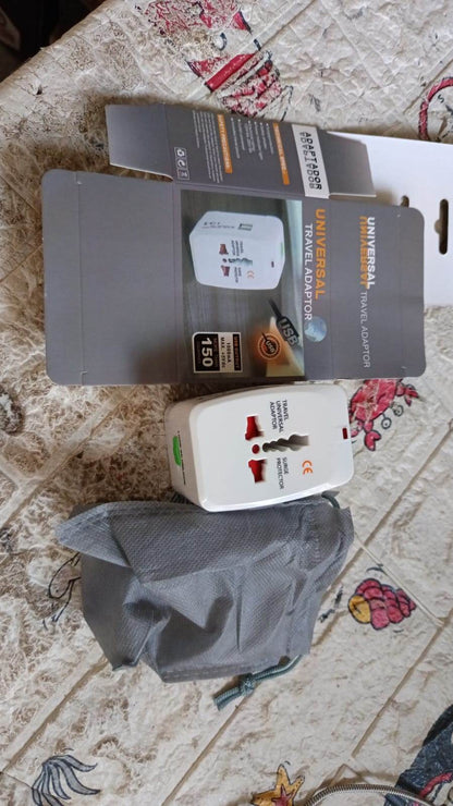 All-in-One Universal Worldwide Travelling AC Adaptor Plug (AU / UK / US / EU) International Power Charger Electric USB Power Plug Socket Adapter Converter (1 Pc) - infinityexculsivestore.com