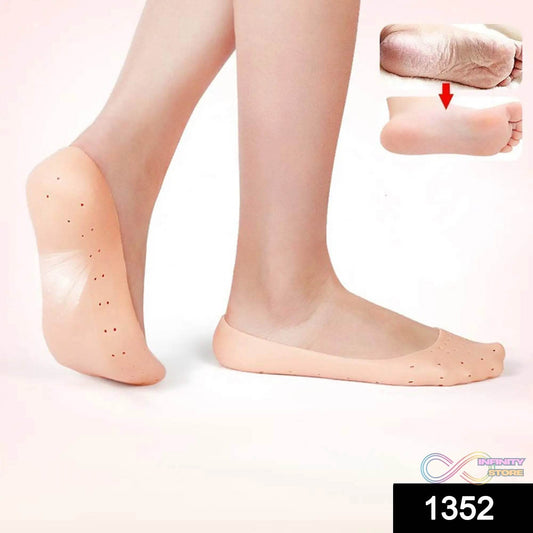 Anti Crack silicone Gel Foot Protector Moisturizing Socks - infinityexculsivestore.com