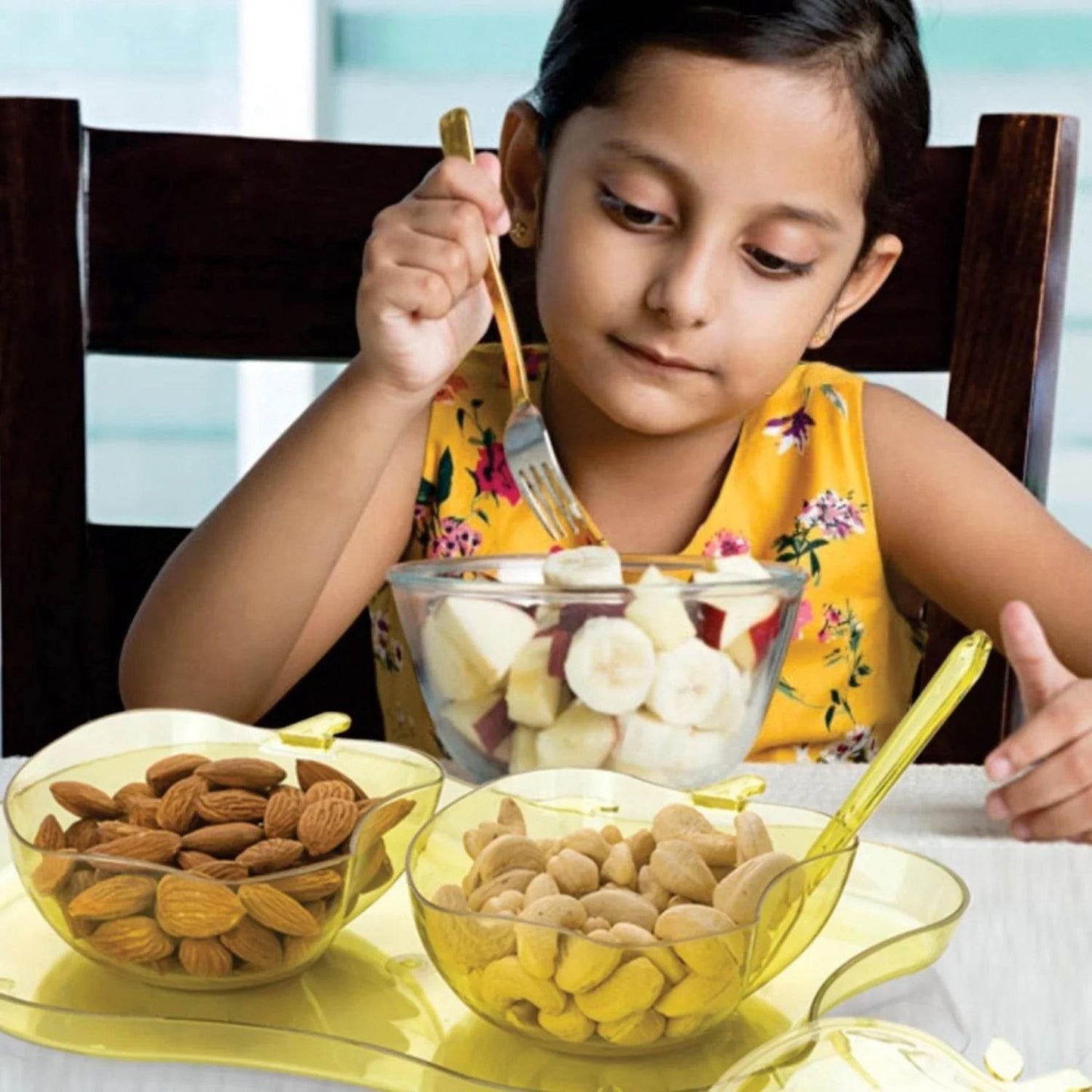 Apple Shape Tray Bowl Used For Serving Snacks And Various Food Stuffs. - infinityexculsivestore.com