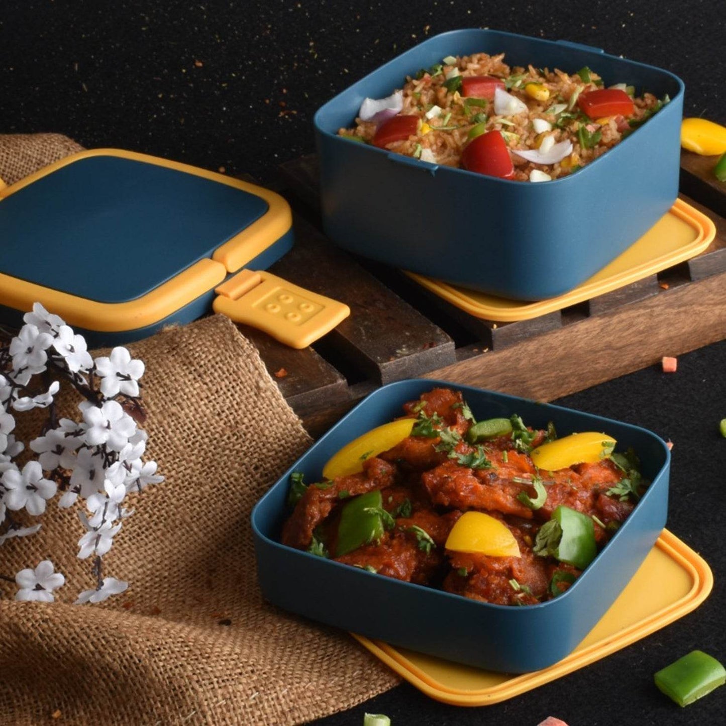 BLUE DOUBLE-LAYER PORTABLE LUNCH BOX STACKABLE WITH CARRYING HANDLE AND SPOON LUNCH BOX , Bento Lunch Box - infinityexculsivestore.com