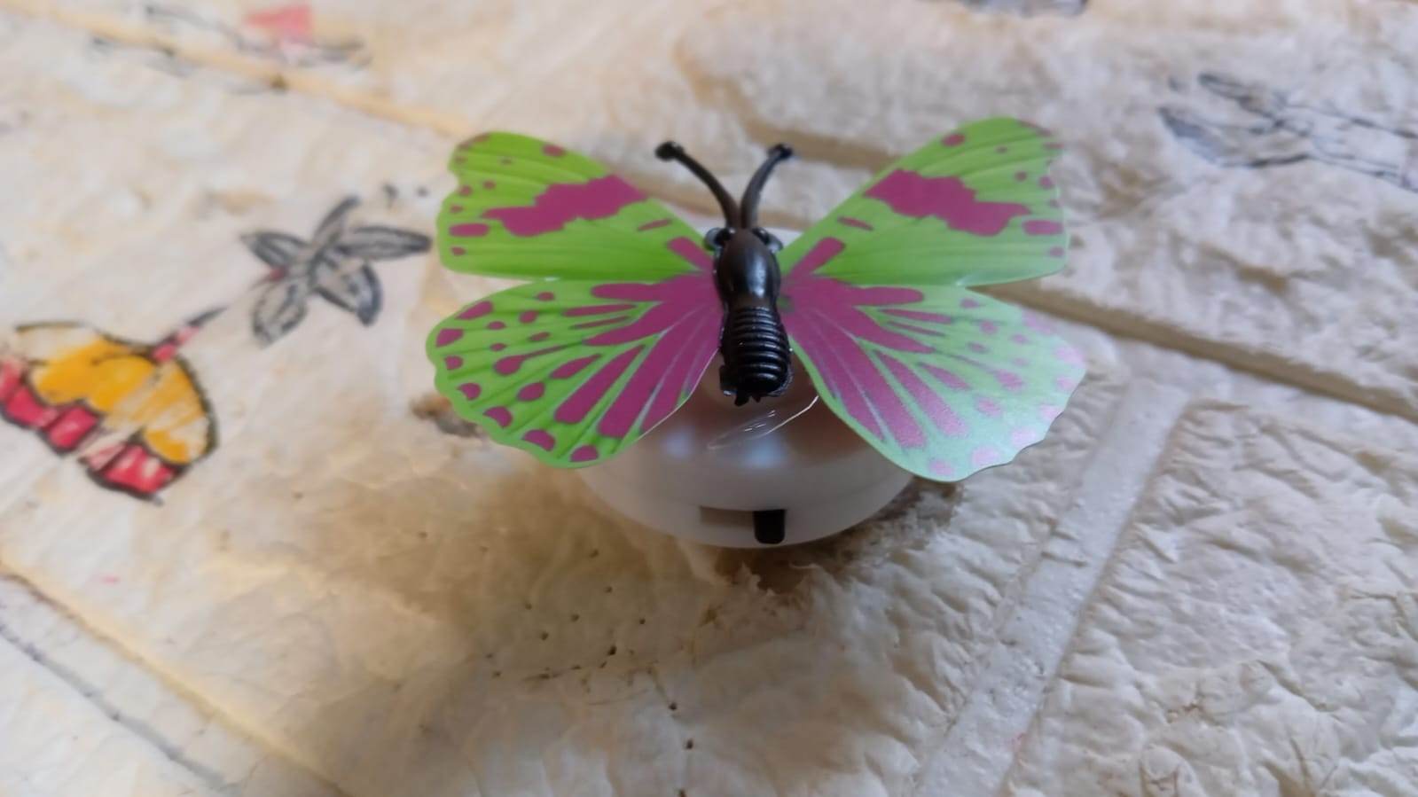 BUTTERFLY 3D NIGHT LAMP COMES WITH 3D ILLUSION DESIGN SUITABLE FOR DRAWING ROOM, LOBBY. (Pack Of 50) - infinityexculsivestore.com