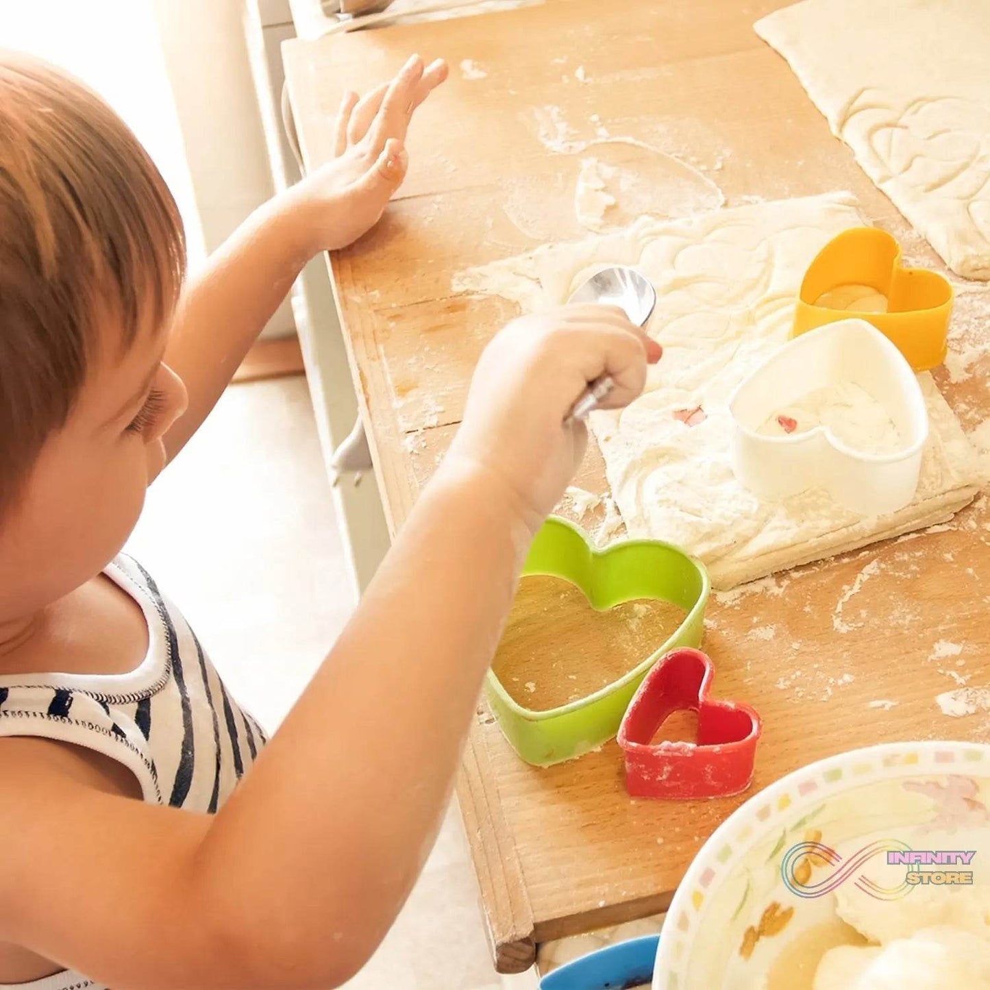 Cookie Cutter with Shape Heart Round Star and Flower (4 Pack) - infinityexculsivestore.com